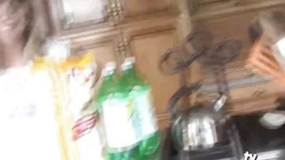 بانوی دوست داشتنی برای گائیدن کوچک سایت رایگان فیلم سوپر دونگ طعم و مزه خود را